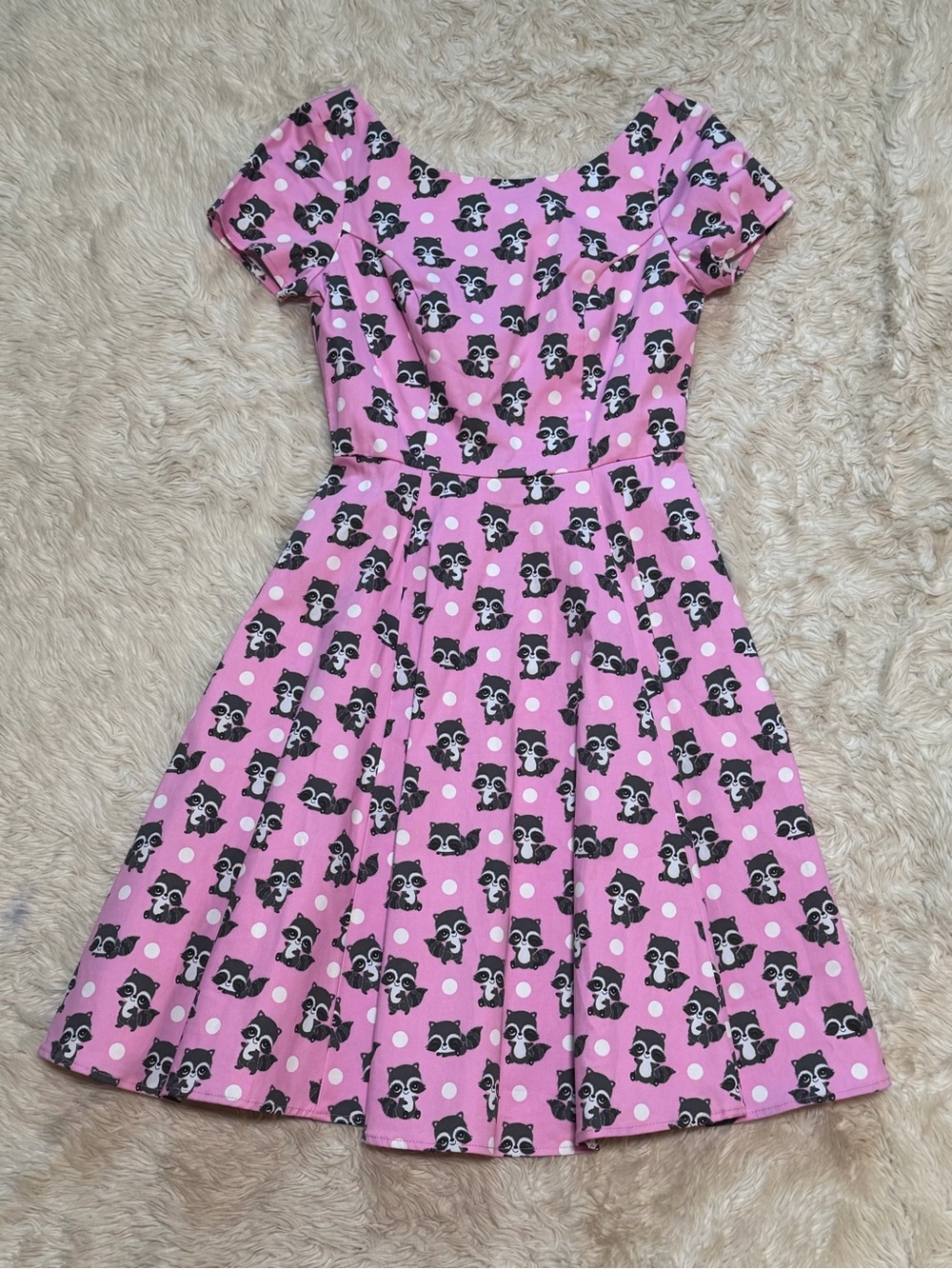 Eva Rose Pink Raccoon Print Dress - Size Small - Picture 2 of 6